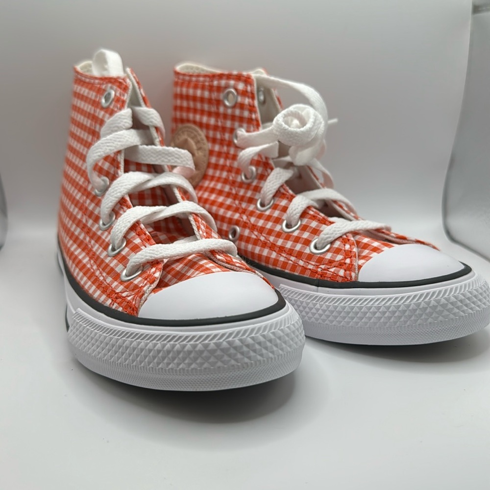 NWOT Converse High Top Sneakers- Girls Size 12